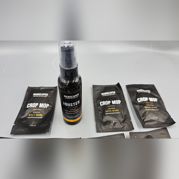 Manscaped Footduster Spray + 11 Crop Mop Ball Wipes - Picture 3 of 4